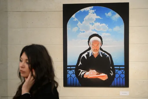 Картина «Автопортрет» в экспозиции выставки Эрика Булатова в театре «Мастерская Петра Фоменко», 2016 год Картина «Автопортрет» в экспозиции выставки Эрика Булатова в театре «Мастерская Петра Фоменко», 2016 год