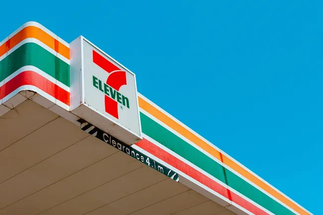 В России может появиться всемирно известная сеть супермаркетов: магазины 7-Eleven могут открыться уже в 2026 году