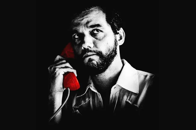 Политический триллер «Секретный агент» вышел в кинотеатрах: что о нем говорят критики