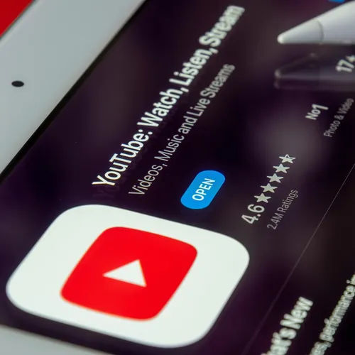 Ускорился вопреки замедлению: за полгода аудитория YouTube в России выросла до 22,4 млн человек