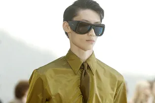 Вместо классической: какие рубашки носить в 2026 году