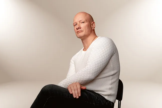 «Детектив – это сказка, приближенная к реальности»: Никита Панфилов о том, как актеру не попасть в ловушку амплуа