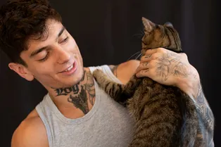 Выбрал кота: парень бросил девушку по нелепой причине