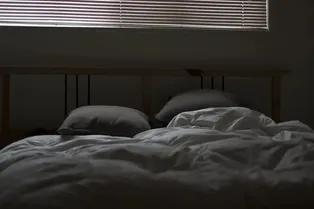 Какие существуют фазы сна и что вам нужно, чтобы хорошо выспаться