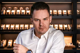 Как правильно выбирать мужские часы? Объясним за 2 минуты!