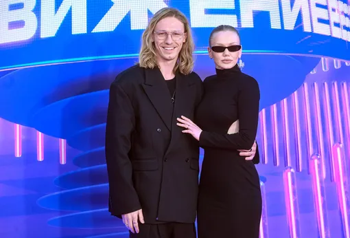 Матвей Сафонов с женой Мариной на премии Муз-ТВ в 2026 году