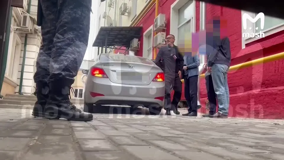 Нажми и смотри Нажми и смотри