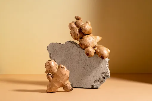 5 полезных свойств имбиря: диетолог рассказала, как его правильно употреблять 5 полезных свойств имбиря: диетолог рассказала, как его правильно употреблять