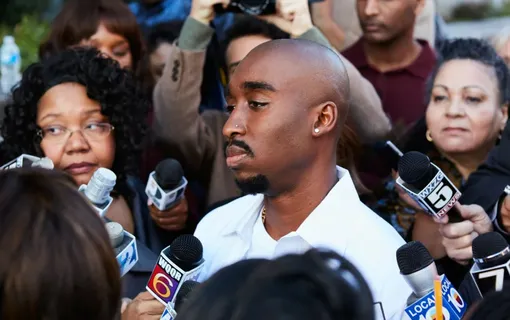 Кадр из фильма «2Pac: Легенда» (2017)