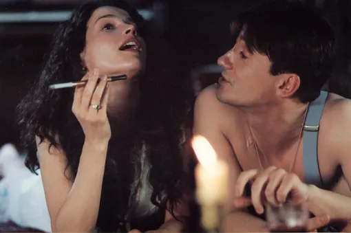 Джулия Ормонд и Олег Меньшиков в фильме «Сибирский цирюльник» (1998) Лучшие фильмы