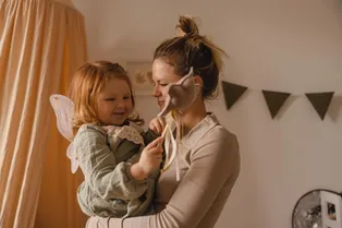 «Бежевых родителей» отправили к психологам: как они убивают психику своих детей «Бежевых родителей» отправили к психологам: как они убивают психику своих детей