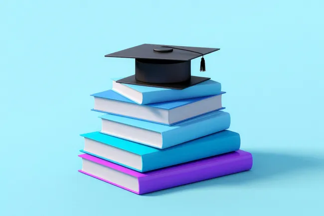 Высшее образование вышло из моды? В России на 37% выросло количество тех, кто поступает в колледжи