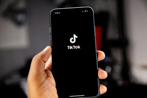 Школьникам ограничат TikTok: только 2 часа в день и никаких исключений Школьникам ограничат TikTok: только 2 часа в день и никаких исключений