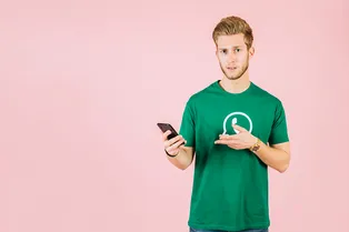 Готовимся жить без WhatsApp*: что будет с мессенджером в 2026 году