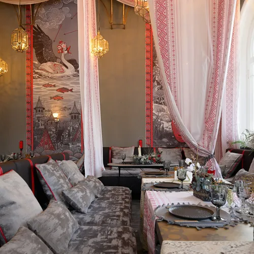 Главные культурные события весенней Москвы: архитектура, гастрономия и традиции