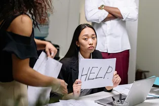 В силу вступит конвенция о запрете харассмента от Международной организации труда. Туда входит Россия