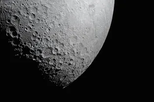 NASA перезапускает лунную программу: теперь в приоритете база на Луне и полет к Марсу на ядерном двигателе