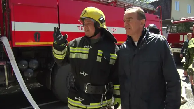 Нажми и смотри