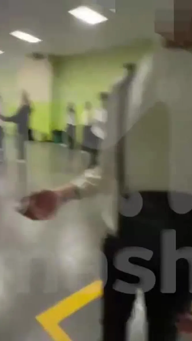 Нажми и смотри