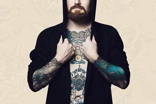 Чем больше, тем лучше? Новое исследование предполагает, что огромные татуировки могут защитить от рака кожи Чем больше, тем лучше? Новое исследование предполагает, что огромные татуировки могут защитить от рака кожи