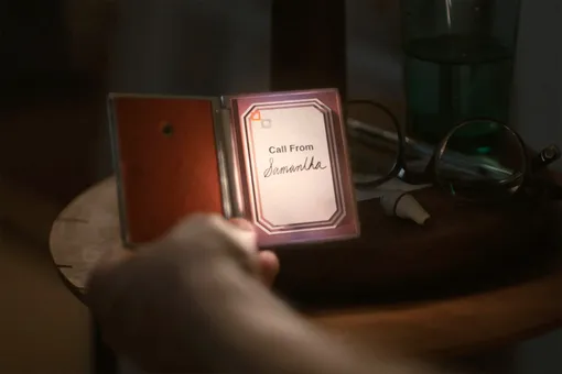 Кадр из фильма «Она» (2013) Кадр из фильма «Она» (2013)