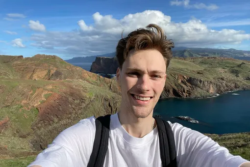 Блогер и путешественник Тревор «Rainbolt» Рейнболт