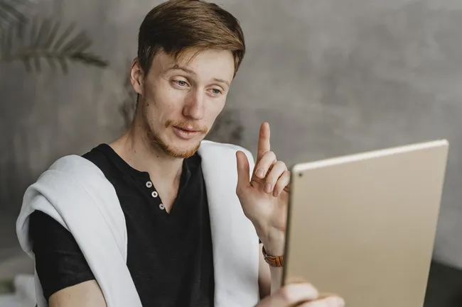 Россияне смогут пожаловаться на просьбы выключить VPN: на «Госуслугах» появится специальная кнопка