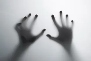 Святые есть, а русалки — вряд ли: большинство россиян признались, что верят в сверхъестественное