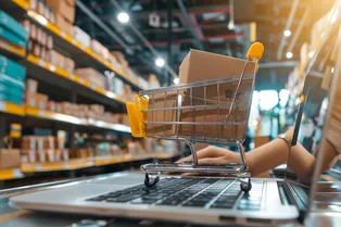 Продавцы жалуются на падение продаж на маркетплейсах: россияне отказываются отключать VPN