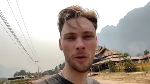 Тревор Рейнболт каждый месяц живет в экзотических местах, которые увидел на гугл-картах