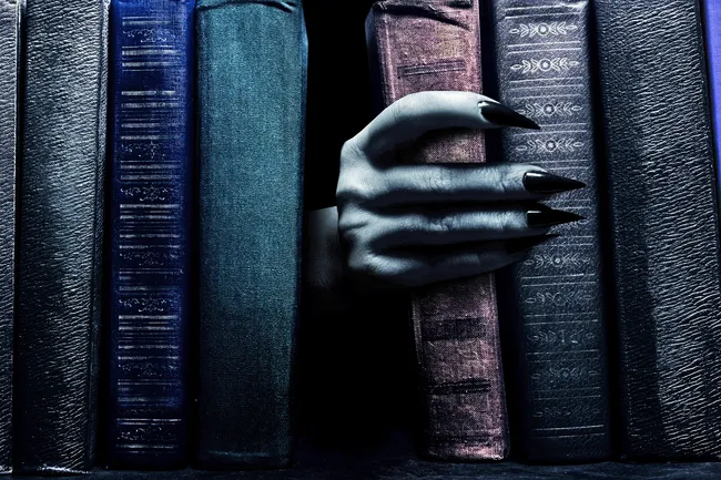 Книги для любителей ужасов: что почитать, кроме классических хорроров