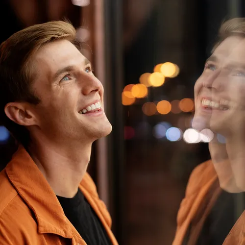 Беззаботный холостяк или инцел: почему мужчины выбрали одиночество и рады этому?