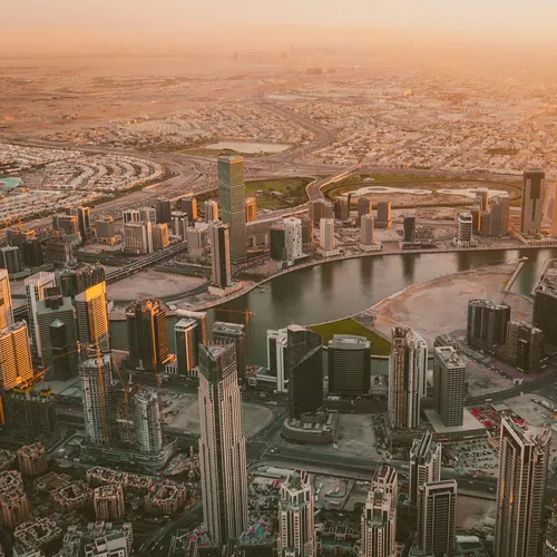 ОАЭ потеряли больше 10 миллиардов долларов за несколько дней конфликта на Ближнем востоке. Экономике — конец?