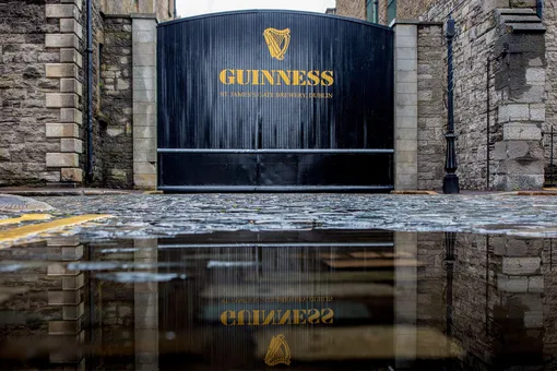 Главный по стауту: кто такой Артур Гиннесс и как он построил свою империю