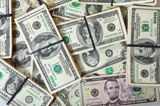 1,1 триллиона долларов инвестировали 4 американских компании в ИИ. И это копейки по сравнению с будущими инвестициями 1,1 триллиона долларов инвестировали 4 американских компании в ИИ. И это копейки по сравнению с будущими инвестициями