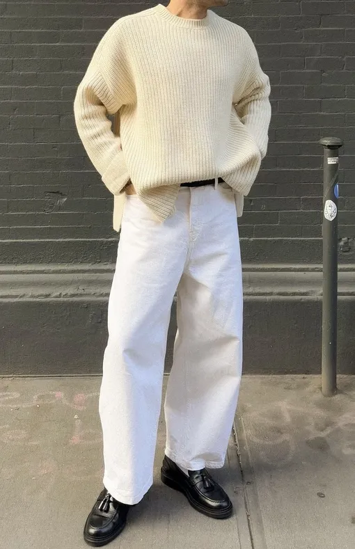 Широкие джинсы