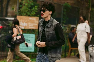 Какие джинсы носить в 2026 году: главные тренды Какие джинсы носить в 2026 году: главные тренды