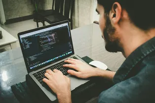 Без VPN – без кода: программисты в России столкнулись с проблемами в разработке из-за блокировок интернета
