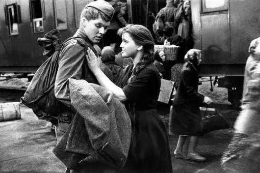 Кадр из фильма «Баллада о солдате» (1959) Кадр из фильма «Баллада о солдате» (1959)