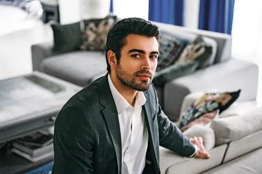 «Играть надо от сердца, тогда все получится»: Кирилл Дыцевич об актерских приемах и привычках «Играть надо от сердца, тогда все получится»: Кирилл Дыцевич об актерских приемах и привычках