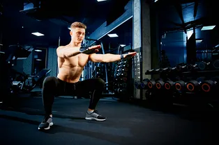 Какая польза от приседаний, кроме накачивания ягодиц Какая польза от приседаний, кроме накачивания ягодиц