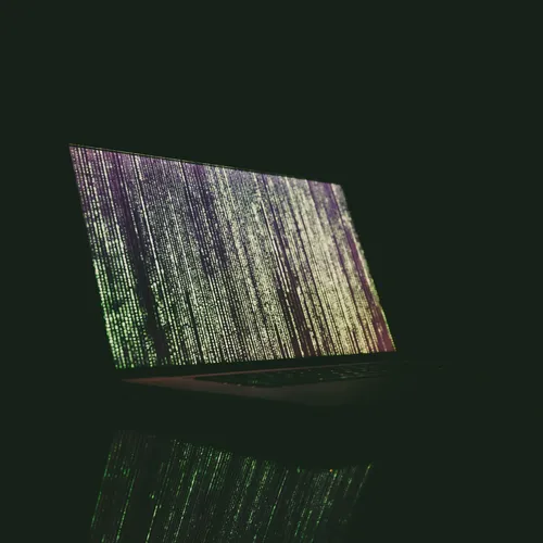 Опасный вирус заражает компьютеры по всему миру: в группе риска геймеры из России