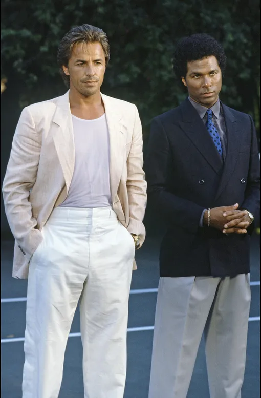 Дон Джонсон и Филип Майкл Томас в сериале «Полиция Майами», 1984-1989 гг. Дон Джонсон и Филип Майкл Томас в сериале «Полиция Майами», 1984-1989 гг.
