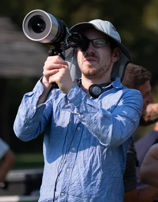 Ари Астер на съемочной площадке фильма «Солнцестояние» (2019)