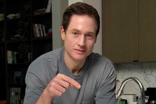 «Зашел слишком далеко»: биохакер Брайан Джонсон испугался собственных экспериментов