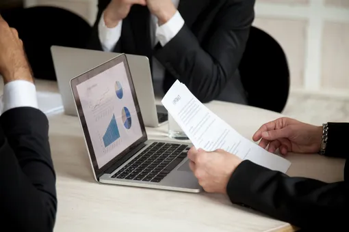 Почему так сложно найти работу