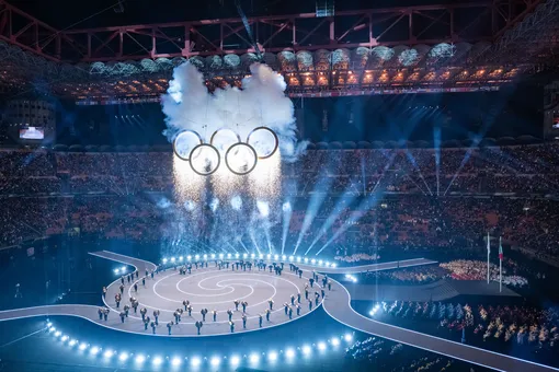 Церемония открытия Зимних Олимпийских игр 2026 года на миланском стадионе «Сан-Сиро»