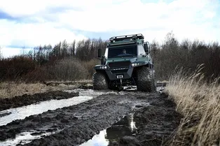 Они ездят по льду, плавают и покоряют бездорожье: 6 лучших снегоболотоходов по цене от 900 тысяч до 16 миллионов рублей Они ездят по льду, плавают и покоряют бездорожье: 6 лучших снегоболотоходов по цене от 900 тысяч до 16 миллионов рублей