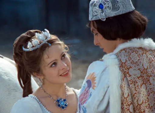 Кадр из фильма «Три орешка для Золушки» (1973) Лучшие фильмы