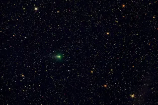 70 олимпийских бассейнов воды в день: комета 3I/ATLAS удивила новой аномалией